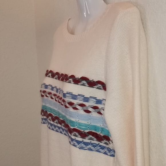 Boundless North BNCI Cable Knit Sweater - Picture 3 of 13